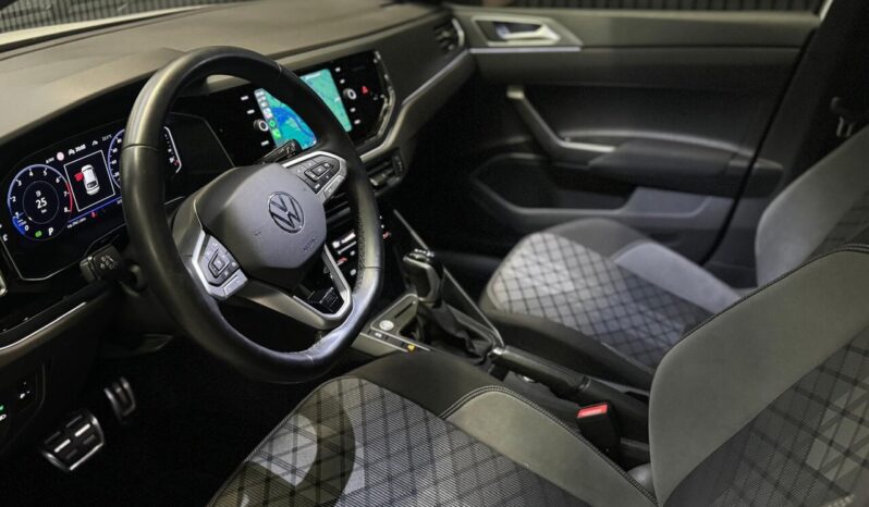 
								Volkswagen Taigo 1.0tsi R-line Black Editie Pano Keyles volledig									