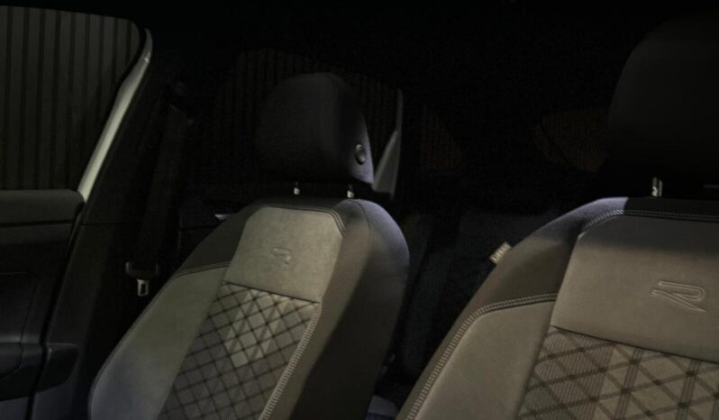 
								Volkswagen Taigo 1.0tsi R-line Black Editie Pano Keyles volledig									