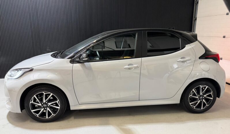 
								Toyota Yaris 1.5 Hybrid GR Sport Acc|Camera|CarPlay|Navigatie volledig									