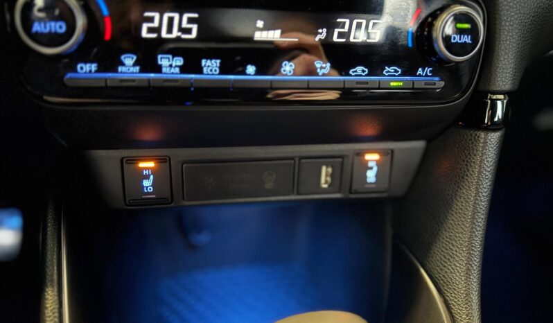 
								Toyota Yaris 1.5 Hybrid GR Sport Acc|Camera|CarPlay|Navigatie volledig									
