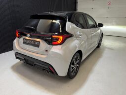 
										Toyota Yaris 1.5 Hybrid GR Sport Acc|Camera|CarPlay|Navigatie volledig									
