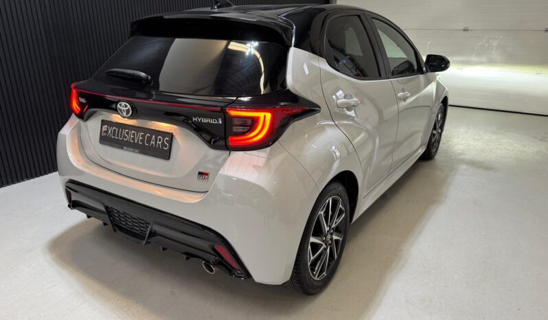 
								Toyota Yaris 1.5 Hybrid GR Sport Acc|Camera|CarPlay|Navigatie volledig									