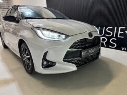 
										Toyota Yaris 1.5 Hybrid GR Sport Acc|Camera|CarPlay|Navigatie volledig									