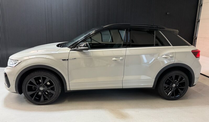 
								Volkswagen T-Roc 1.5 TSI R-Line Business 3x R-Line | Pano | volledig									