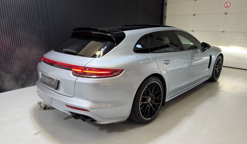 
								Porsche Panamera Sport Turismo 2.9 4S volledig									