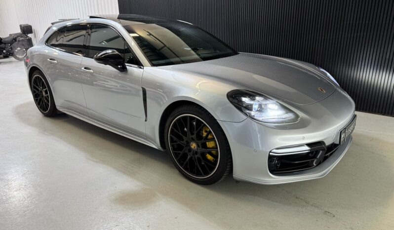 
								Porsche Panamera Sport Turismo 2.9 4S volledig									