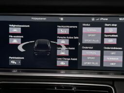 
										Porsche Panamera Sport Turismo 4.0 Turbo Porsche approved garantie volledig									