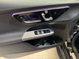 
										Mercedes-Benz GLC-klasse 300e 4MATIC AMG Line pano volledig									