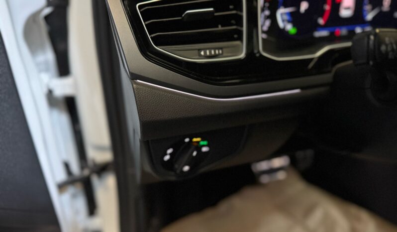 
								Volkswagen Polo 1.0 TSI R-Line 3x r-line pano keyles volledig									
