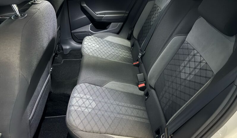 
								Volkswagen Polo 1.0 TSI R-Line 3x r-line pano keyles volledig									