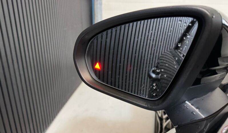 
								Mercedes Benz A klasse 200 d Premium Plus amg pano keyless memory volledig									
