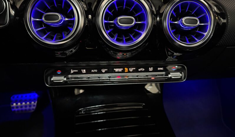 
								Mercedes Benz A klasse 200 d Premium Plus amg pano keyless memory volledig									