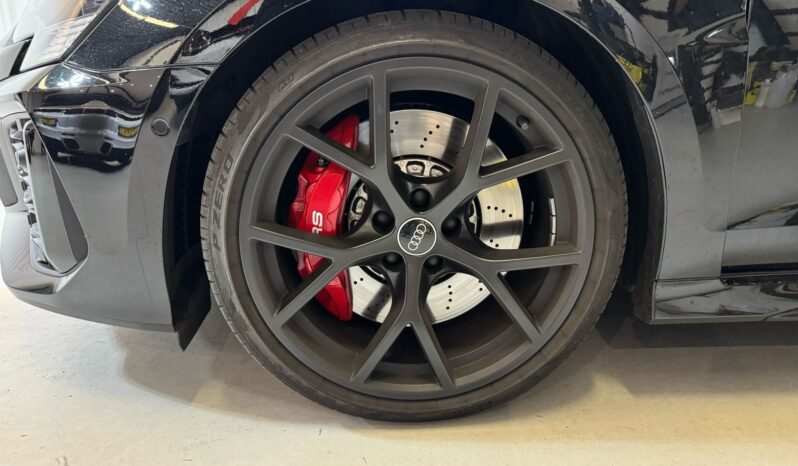 
								Audi A3 Sportback 2.5 TFSI RS 3 quattro panorama keyless volledig									