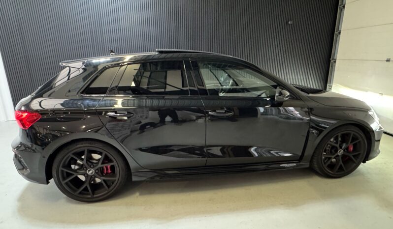 
								Audi A3 Sportback 2.5 TFSI RS 3 quattro panorama keyless volledig									