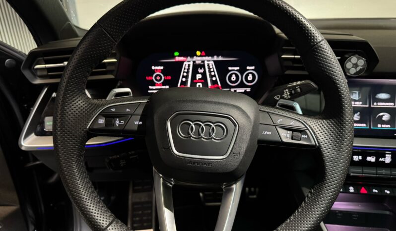
								Audi A3 Sportback 2.5 TFSI RS 3 quattro panorama keyless volledig									