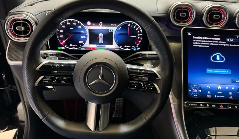 
								Mercedes-Benz GLC-klasse 300e 4MATIC AMG Line pano volledig									