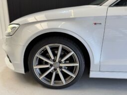 
										Audi A3 Limousine 35 TFSI CoD Sport S Line Edition dsg panoramadak volledig									