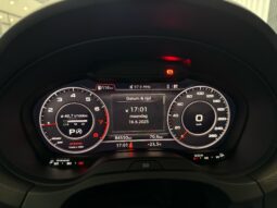 
										Audi A3 Limousine 35 TFSI CoD Sport S Line Edition dsg panoramadak volledig									