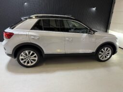 Volkswagen T-Roc 1.5 TSI Sport Automaat | Leder | Panoramadak