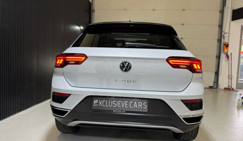 
								Volkswagen T-Roc 1.5 TSI Sport Automaat | Leder | Panoramadak volledig									
