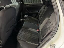 
										Volkswagen Polo 1.0 TSI R-Line automaat panoramadak keyles volledig									