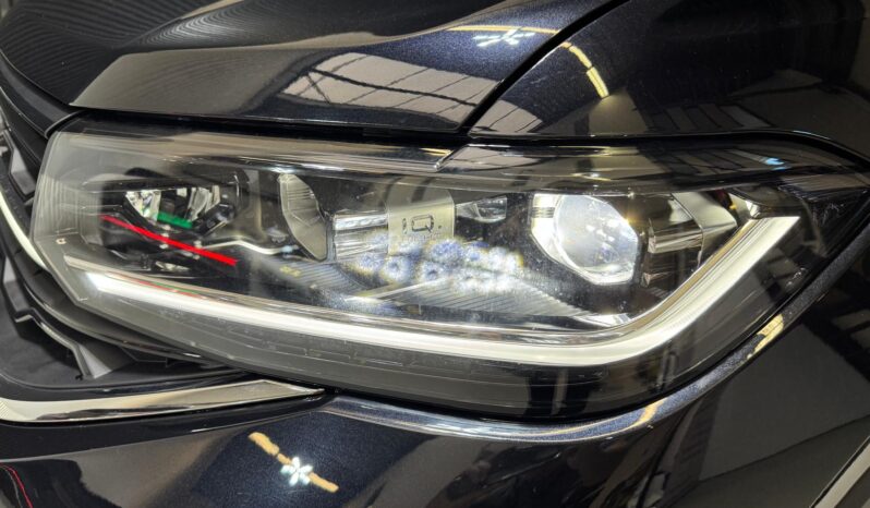 
								Volkswagen T-Cross 1.0 TSI R-Line Edition automaat volledig									