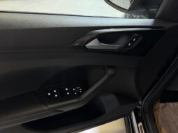 
										Volkswagen T-Cross 1.0 TSI R-Line Edition automaat volledig									