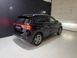 
										Volkswagen T-Cross 1.0 TSI R-Line Edition automaat volledig									