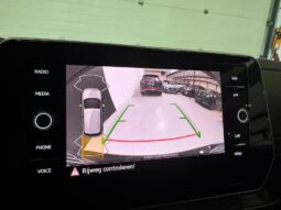 
										Volkswagen T-Cross 1.0 TSI R-Line Edition automaat volledig									