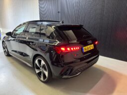 
										Audi A3 SPORTBACK 35 TFSI s-line S Edition automaat panoramadak volledig									