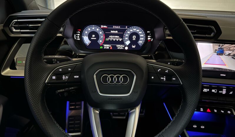 
								Audi A3 SPORTBACK 35 TFSI s-line S Edition automaat panoramadak volledig									