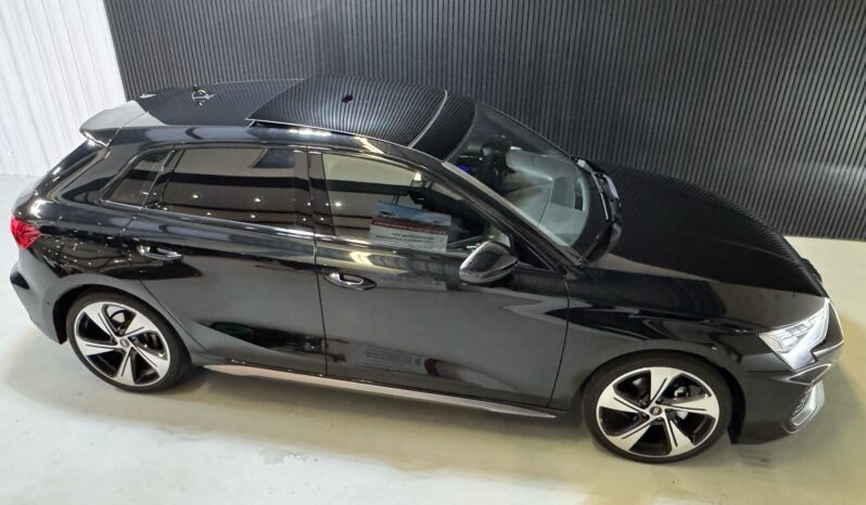 
								Audi A3 SPORTBACK 35 TFSI s-line S Edition automaat panoramadak volledig									