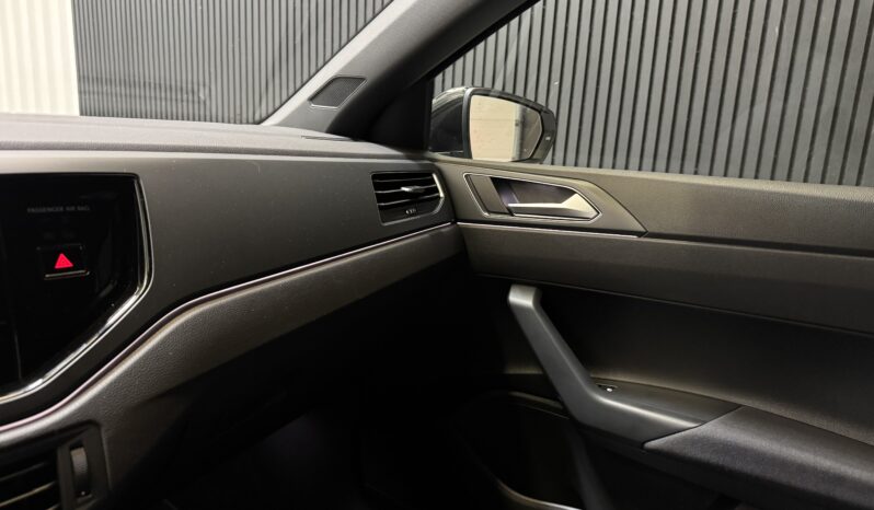 
								Volkswagen polo 1.0 TDI R-Line DSG 3x R-Line volledig									