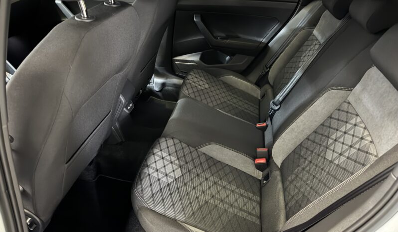 
								Volkswagen polo 1.0 TDI R-Line DSG 3x R-Line volledig									