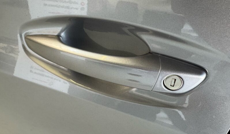 
								Peugeot 208 hybrid 100 e-dcs6 145pk gt automaat volledig									