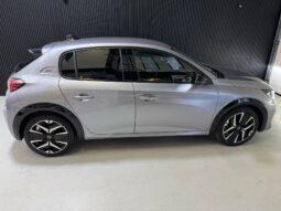 
										Peugeot 208 hybrid 100 e-dcs6 145pk gt automaat volledig									