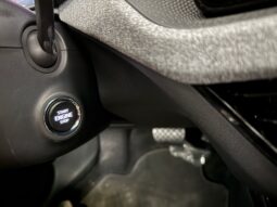 
										Skoda Kamiq 1.0 TSI Business Edition keyles trekhaak volledig									