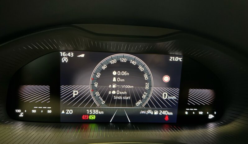 
								Skoda Kamiq 1.0 TSI Business Edition keyles trekhaak volledig									