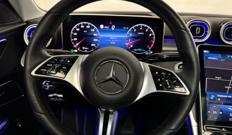 
								Mercedes-Benz C-klasse 200 4MATIC Luxury Line pano vol opties volledig									