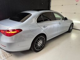 
										Mercedes-Benz C-klasse 200 4MATIC Luxury Line pano vol opties volledig									