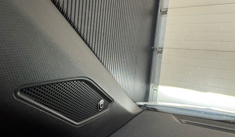 
								Volkswagen Polo 1.0 TSI 3x r-line pano keyless beats volledig									