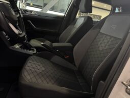 
										Volkswagen Polo 1.0 TSI 3x r-line pano keyless beats volledig									