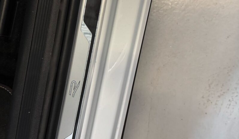 
								Volkswagen Polo 1.0 TSI 3x r-line pano keyless beats volledig									