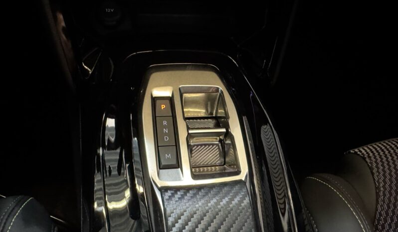 
								Peugeot 208 hybrid 100 e-dcs6 145pk gt automaat volledig									