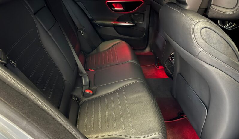 Mercedes-Benz C-klasse 180 AMG Line automaat volledig