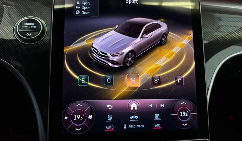 Mercedes-Benz C-klasse 180 AMG Line automaat volledig