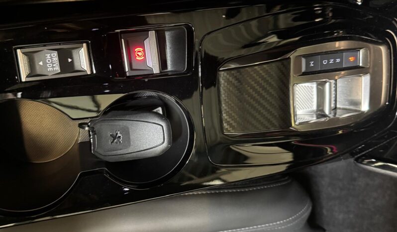 
								Peugeot 2008 1.2 PureTech GT panoramadak automaat volledig									