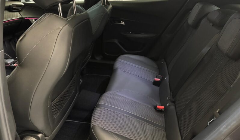 
								Peugeot 2008 1.2 PureTech GT panoramadak automaat volledig									