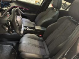 
										Peugeot 2008 1.2 PureTech GT panoramadak automaat volledig									