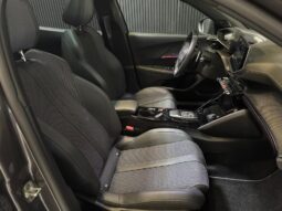 
										Peugeot 2008 1.2 PureTech GT panoramadak automaat volledig									